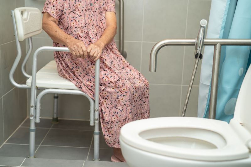 Elderly Bathing detail